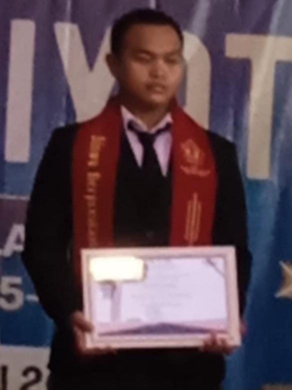 Lathoiful Ikhsan - Full Stack Developer
